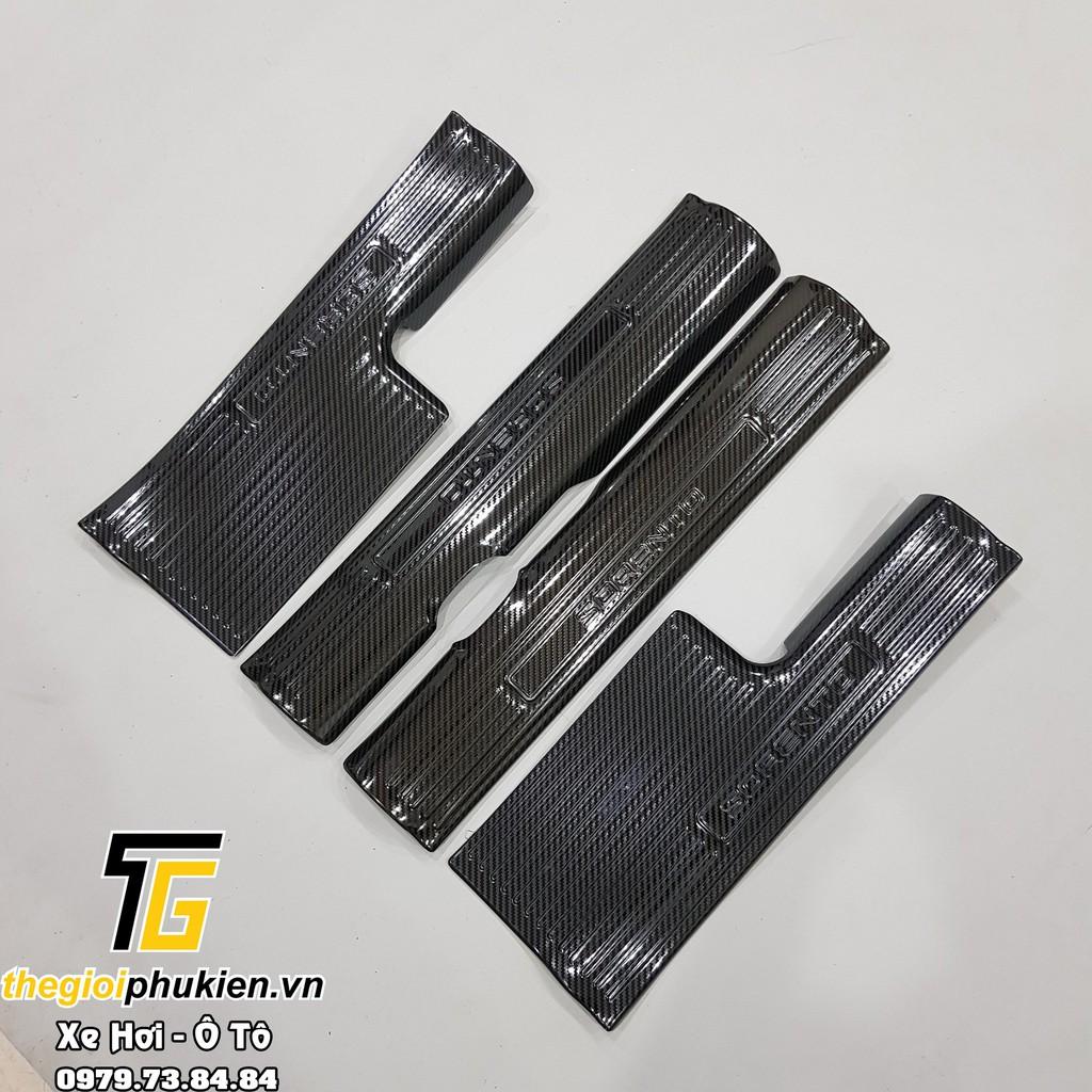 Bộ Ốp bậc cửa, Nẹp bước chân Kia Sorento 2021 vân Carbon