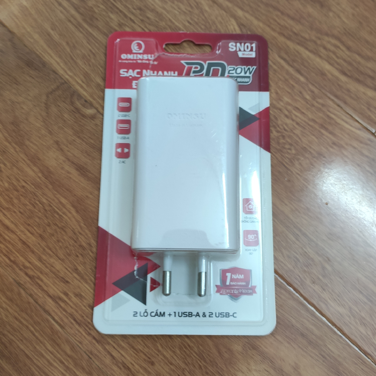 Củ sạc nhanh đa năng Ominsu PD 20W kiêm ổ cắm điện 2500W SN01 - Hàng chính hãng