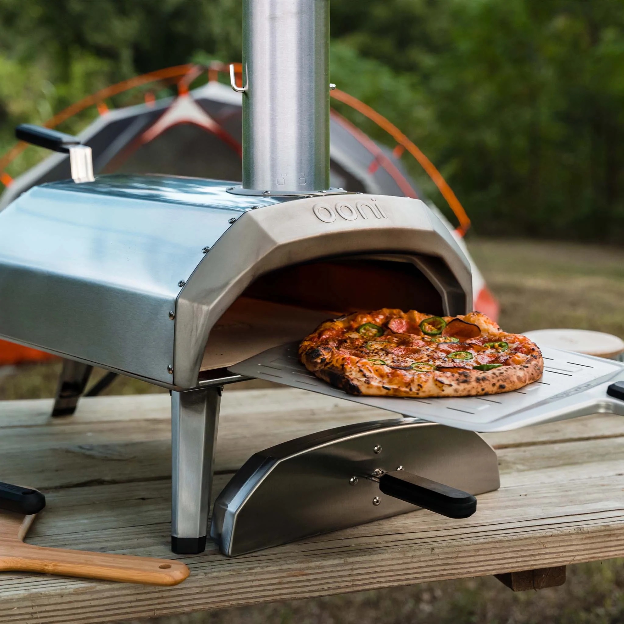 Lò Nướng Pizza Đa Năng Ooni Karu 12 Multi-Fuel Pizza Oven Sử Dụng Gas hoặc Than