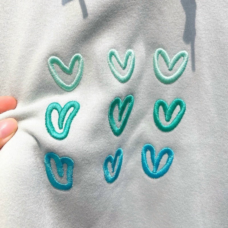 Áo Khoác Hoodie Nỉ Thêu Tim Có Nón Mũ Rộng Unisex Hàn Quốc Cặp Đôi Nam Nữ Siêu Xinh - Freeship Rẻ Đẹp - Chống Nắng