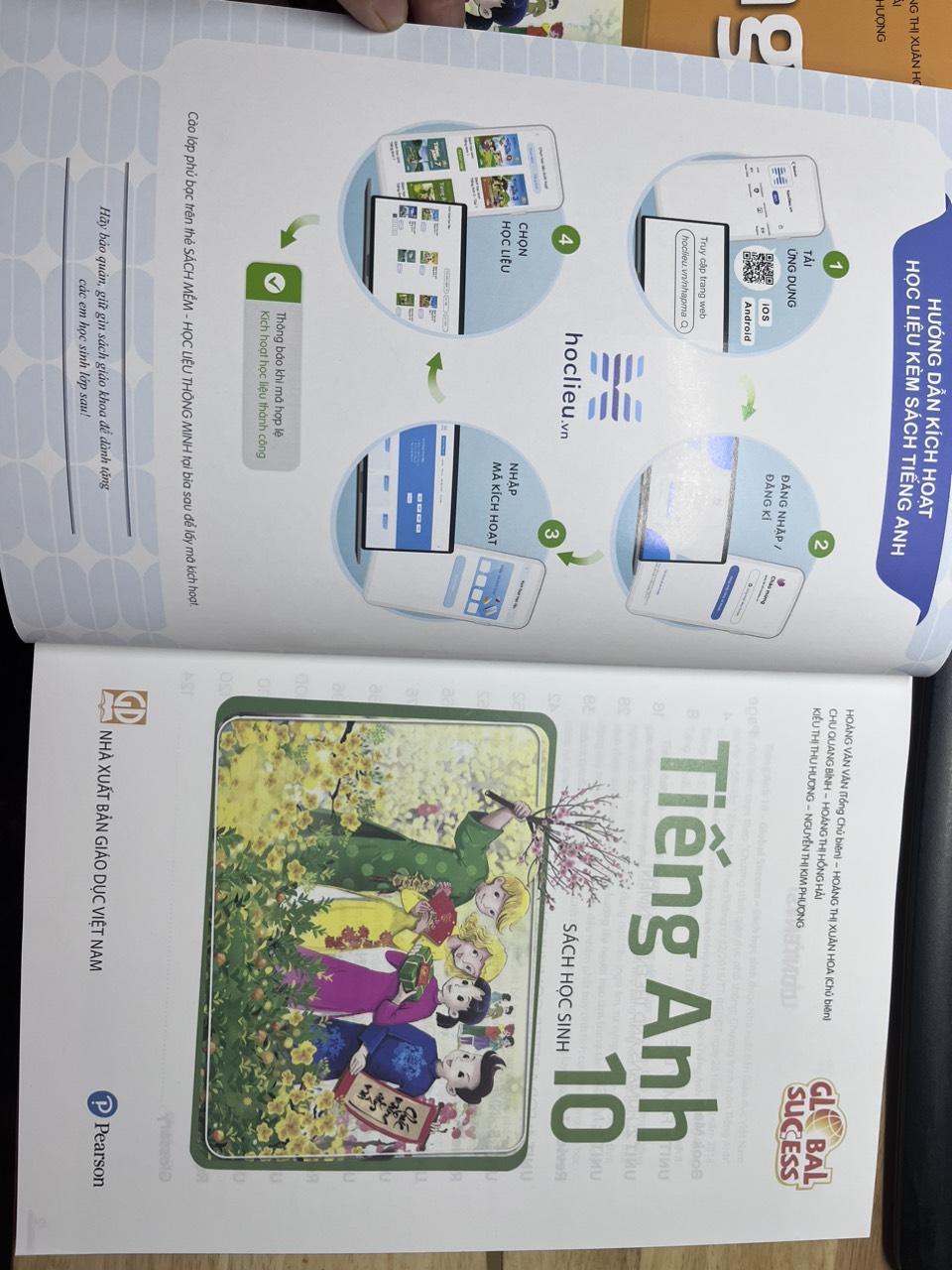 Sách Tiếng Anh 10 , Global Success