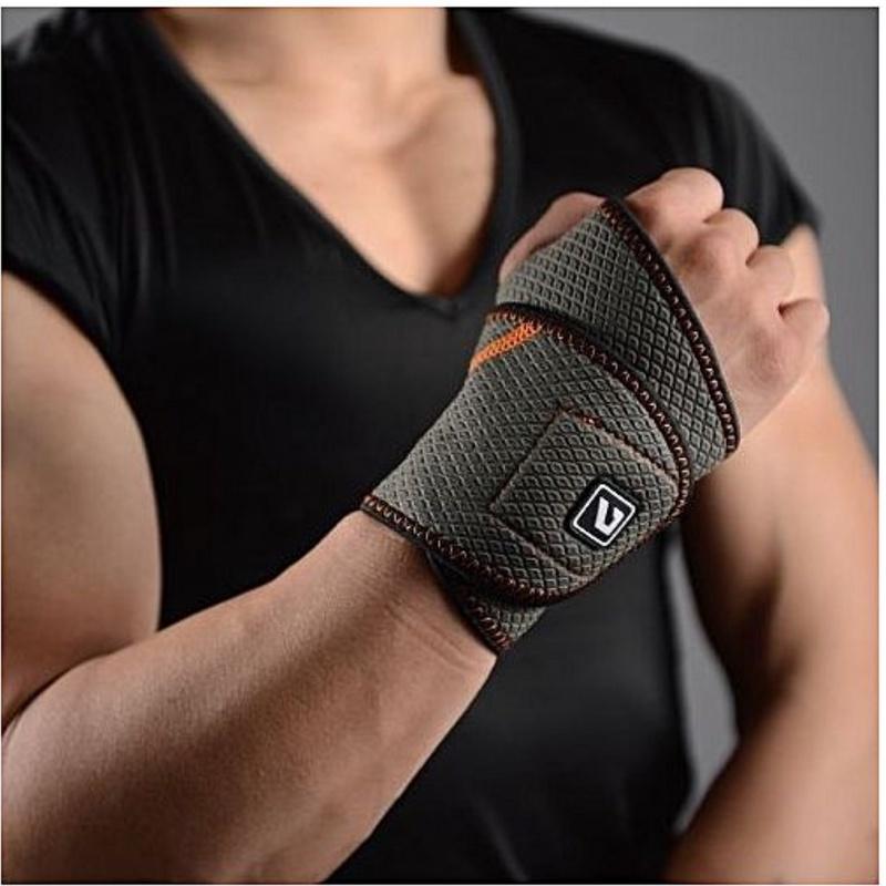 Băng Cổ Tay Liveup WRIST SUPPORT