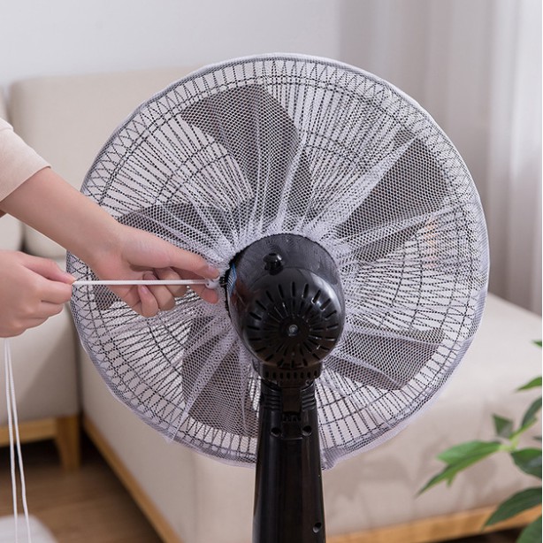 Lưới bọc quạt loại to có dây kéo an toàn cho trẻ nhỏ . Đường kính tối đa 50cm