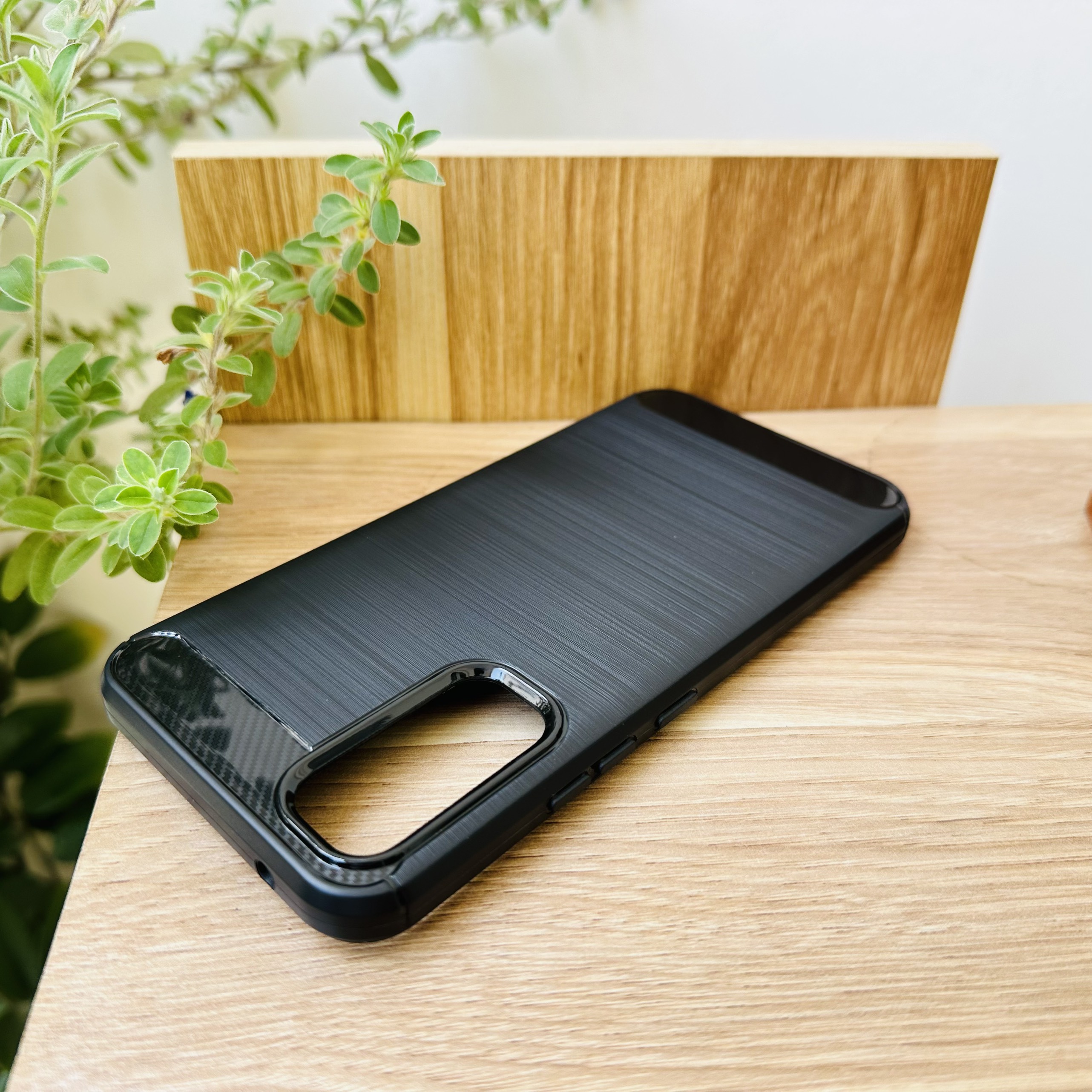 Ốp lưng Likgus armor dành cho Galaxy A34 - hàng chính hãng