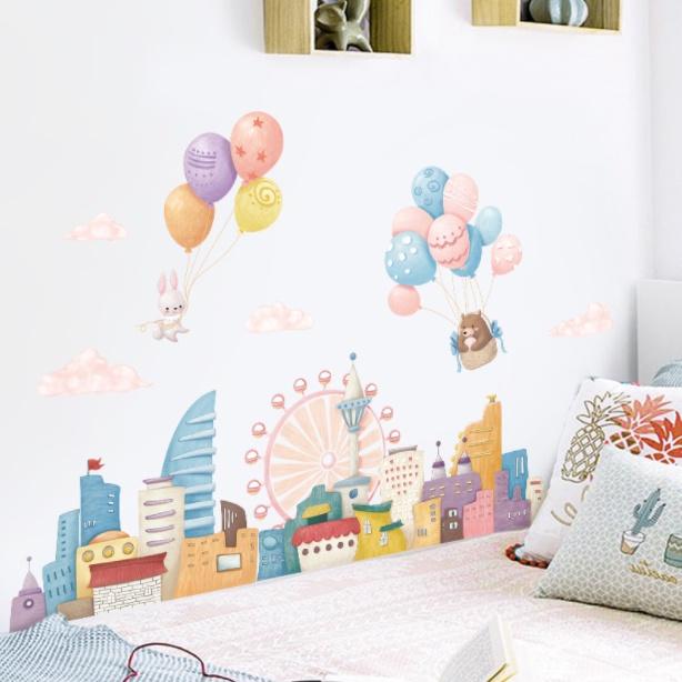 Decal trang trí tường - thành phố đồ chơi đầy màu sắc