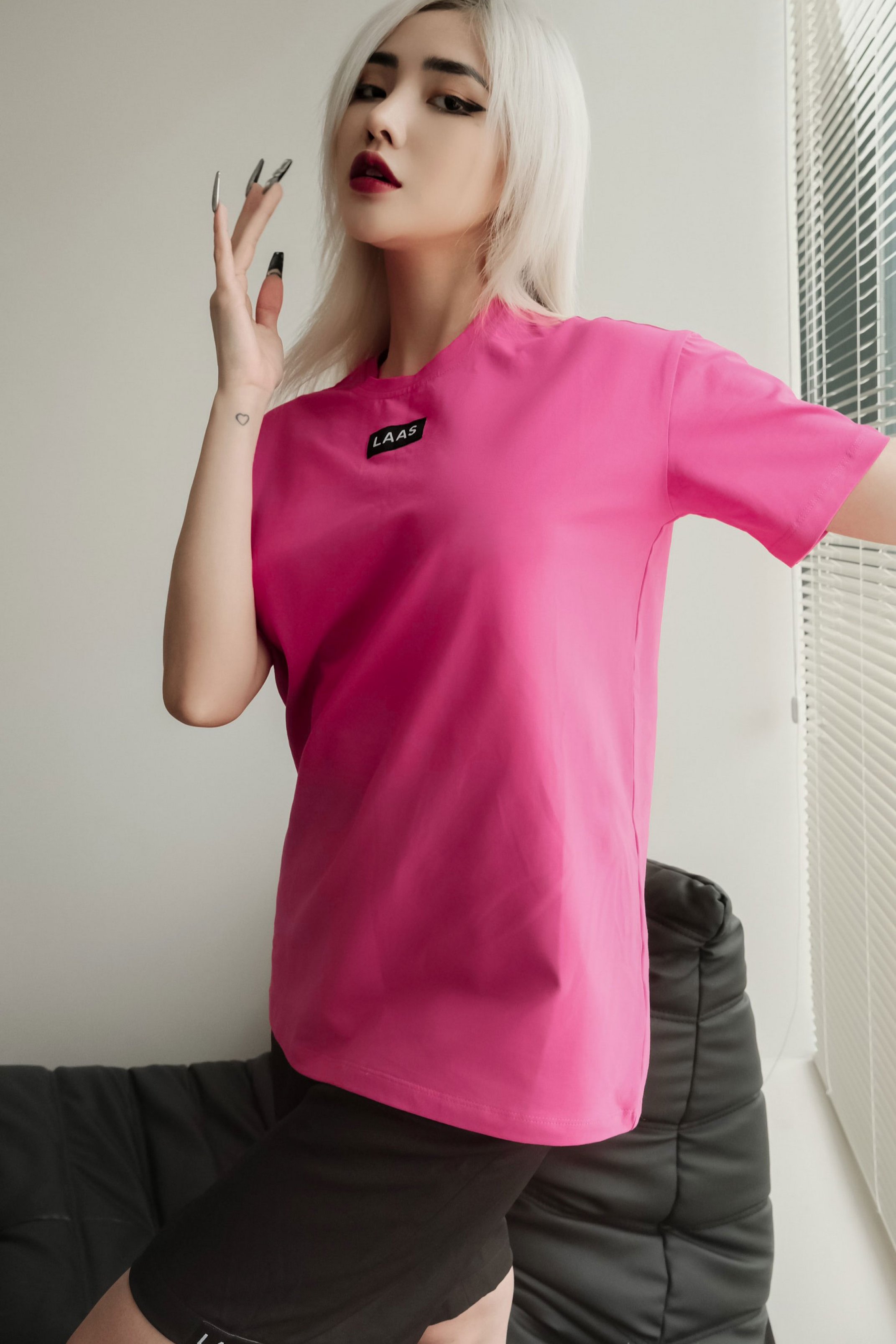 LAAS Áo thun logo fabric trơn nhiều màu