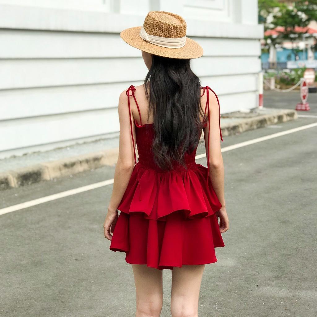 KIOBI - Chân váy Short Laluna form mini rã 7 mảnh, dáng váy ôm trên xòe dưới, eo lưng cao, vải cotton bố đỏ - KIV20121DO