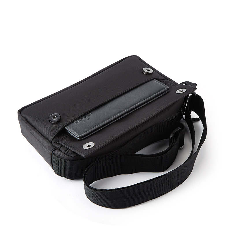 Túi Messenger đeo chéo nam vải oxford nhỏ gọn du lịch ACMBL01