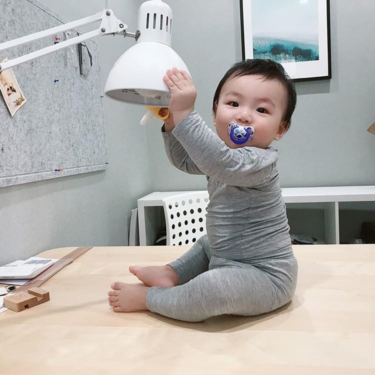 Bộ Dài Tay Cotton Cạp Cao Thun Lạnh Màu Trơn Cho Bé