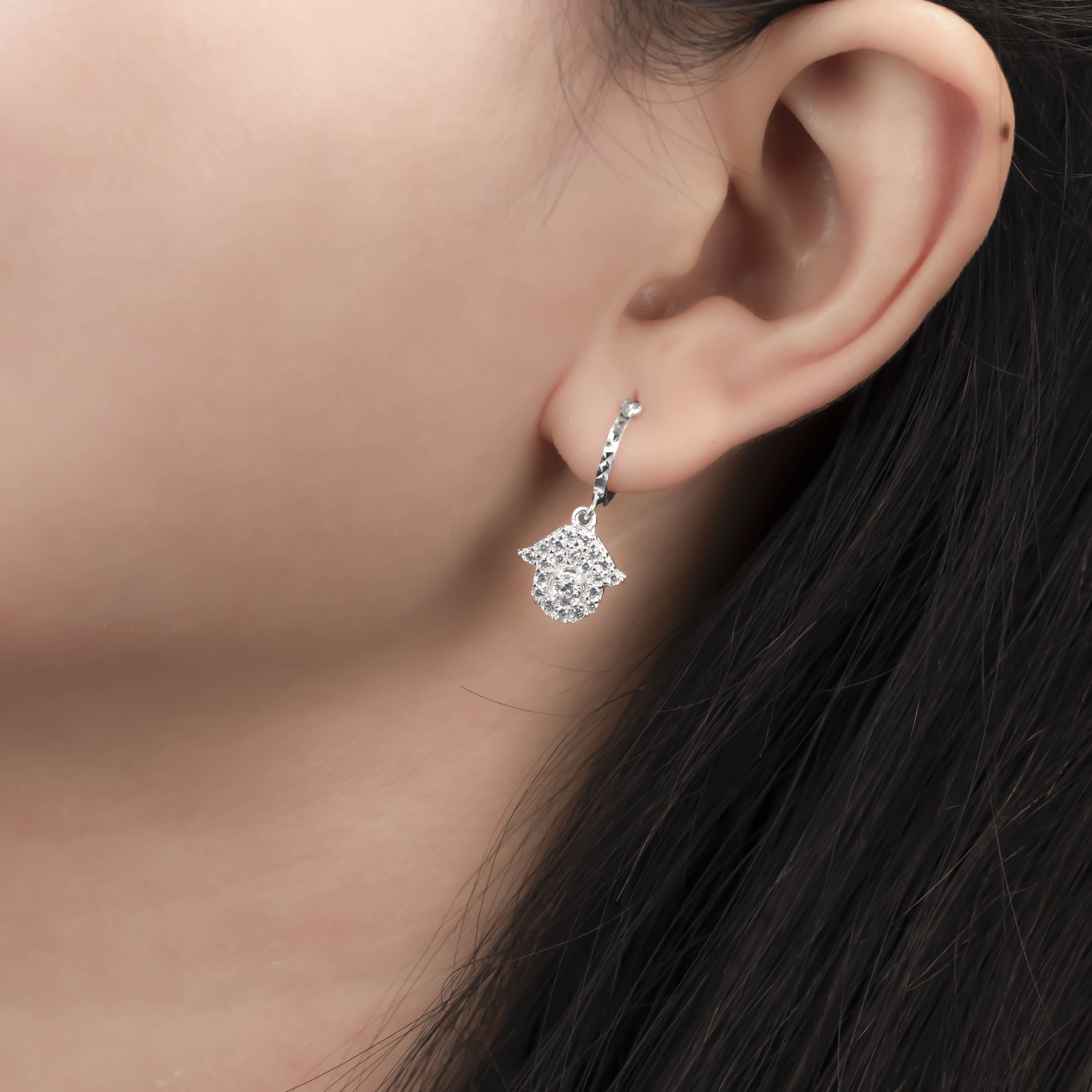 Bông tai nữ bạc gắn đá trắng - SB30190