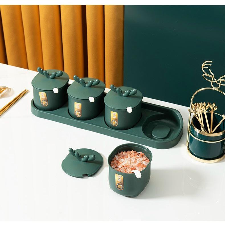 Hũ để gia vị , lọ để gia vị kèm thìa séc 4 lọ chất lượng cao cấp an toàn mà rất cute