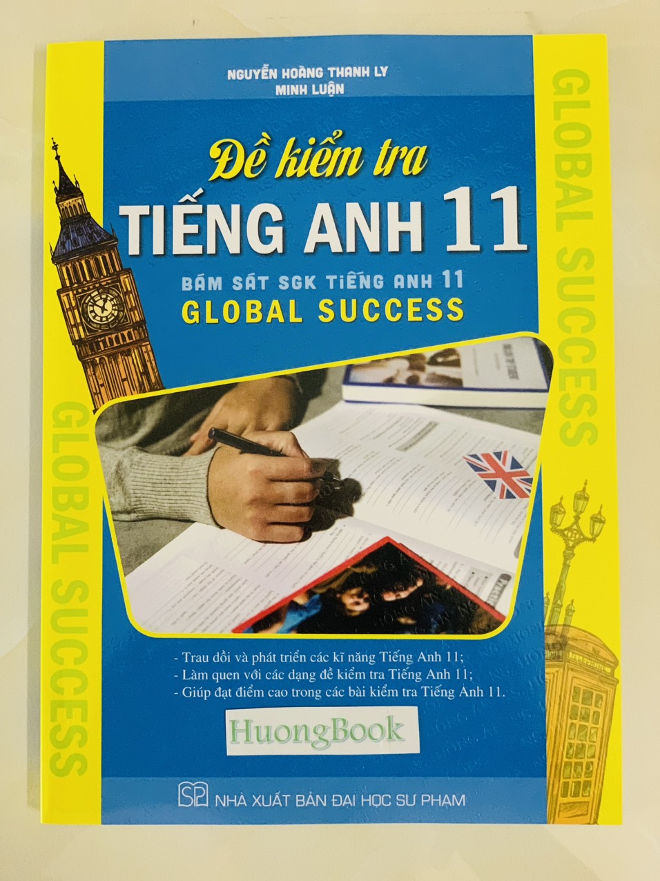 Sách - đề kiểm tra tiếng anh 11 bám sát sgk global success - HA