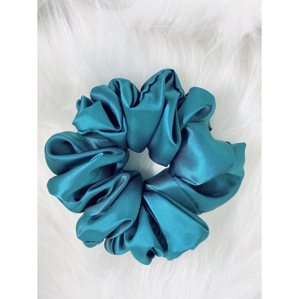 Combo dây đồng hồ apple watch và scrunchies dây cột tóc, buộc tóc vải satin lụa cao cấp xanh đậm