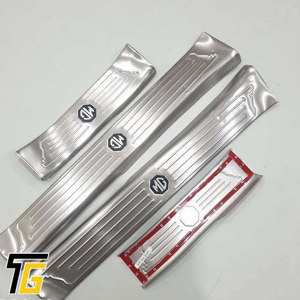 Bộ Ốp bậc cửa, nẹp bước chân trong ngoài Inox dành cho xe MG ZS, MG HS đời 2018- 2021, 2022