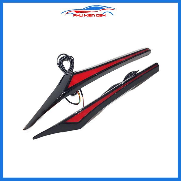 Ốp tay cốp sau có đèn led cho CX5, CX-5 2018-2019-2020-2021 ánh sáng đỏ trang trí xe