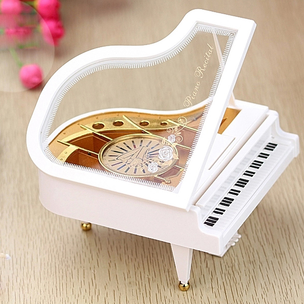 Hộp nhạc piano vũ công - Trắng