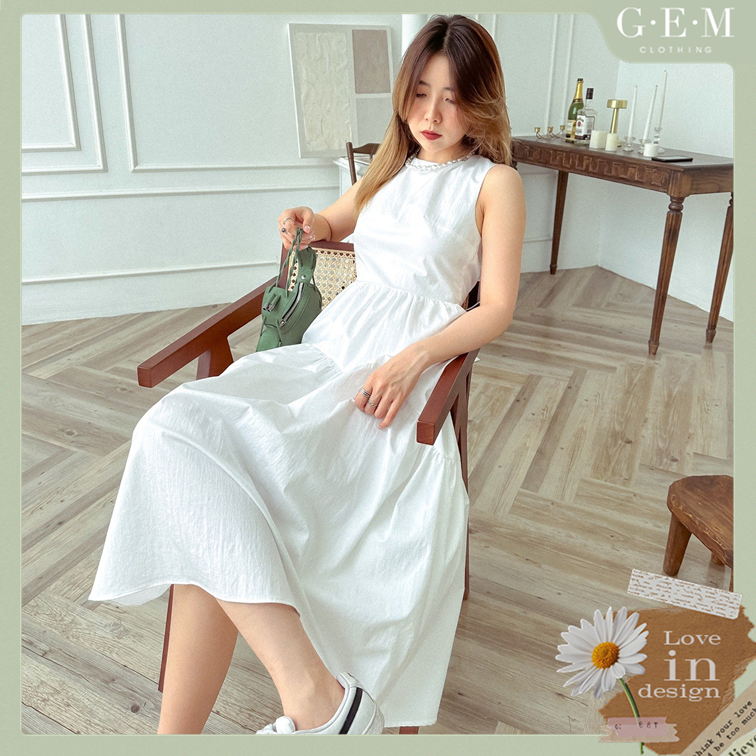 Hình ảnh Đầm dài trắng khoét lưng Dilys Dress Gem Clothing SP060741