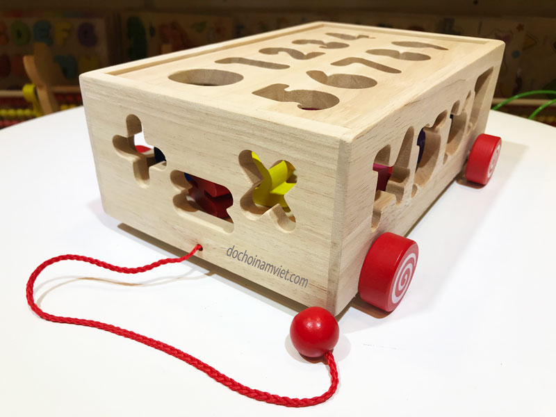 Xe kéo thả số và học toán cho bé bằng gỗ