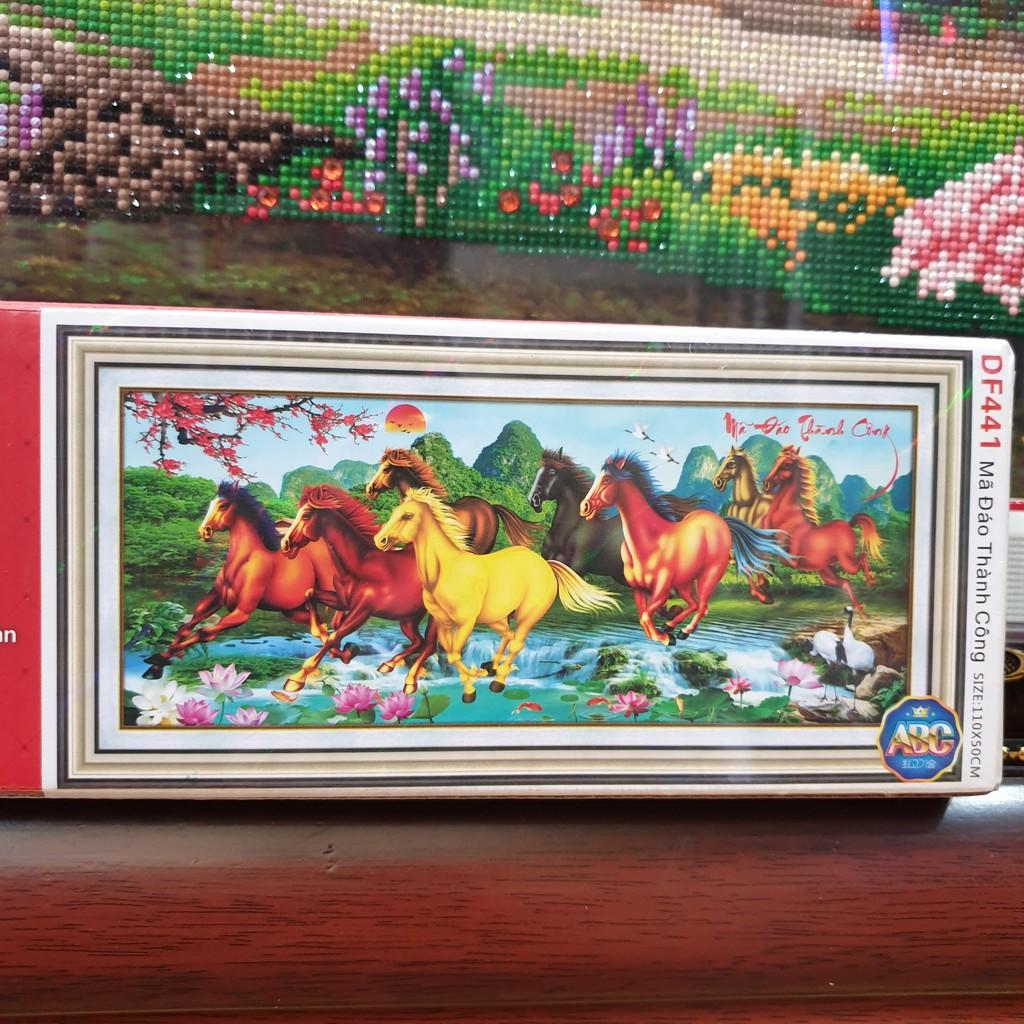 Tranh Đính Đá MÃ ĐÁO THÀNH CÔNG . Kích Thước: 1m x 50cm - 1m5 x 77cm