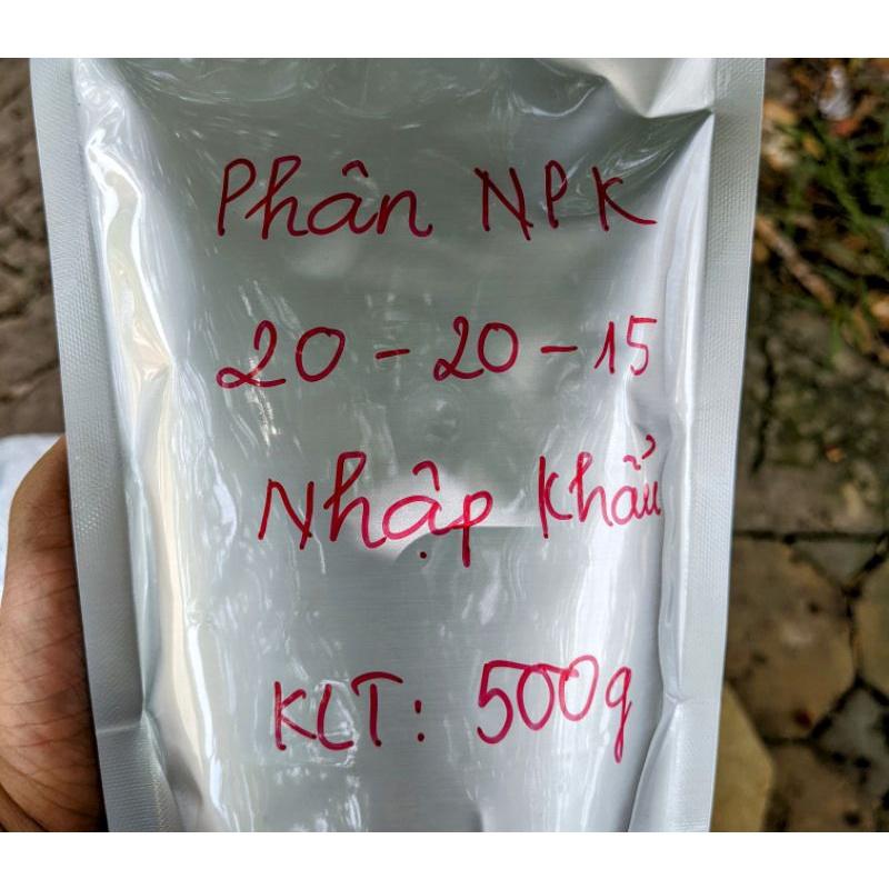 500g Phân bón nhập khẩu 20-20-15. Tan nhanh hấp thụ tốt hiệu quả cao