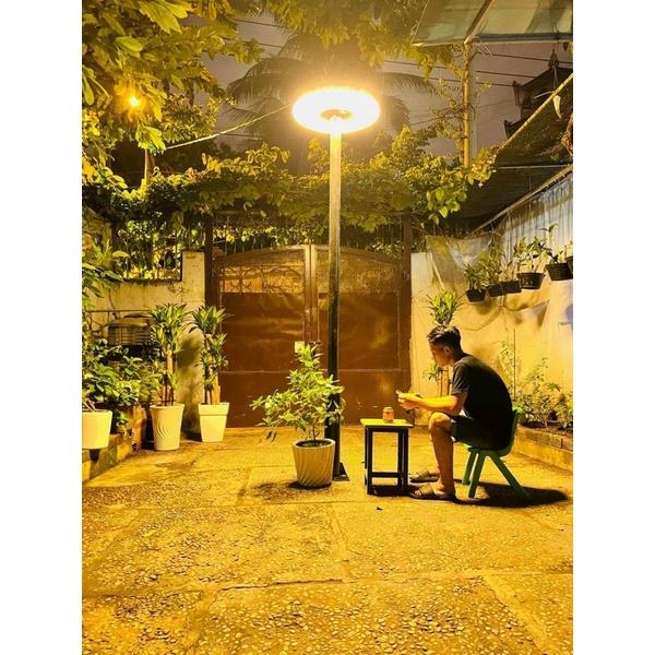 Đèn năng lượng mặt trời UFO 1000W kim cương full led siêu sáng liên tục 12 tiếng