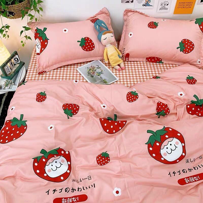 Bộ chăn ga gối Cotton poly M2T bedding quả dâu baby, vỏ chăn mền, drap giường và 2 vỏ gối