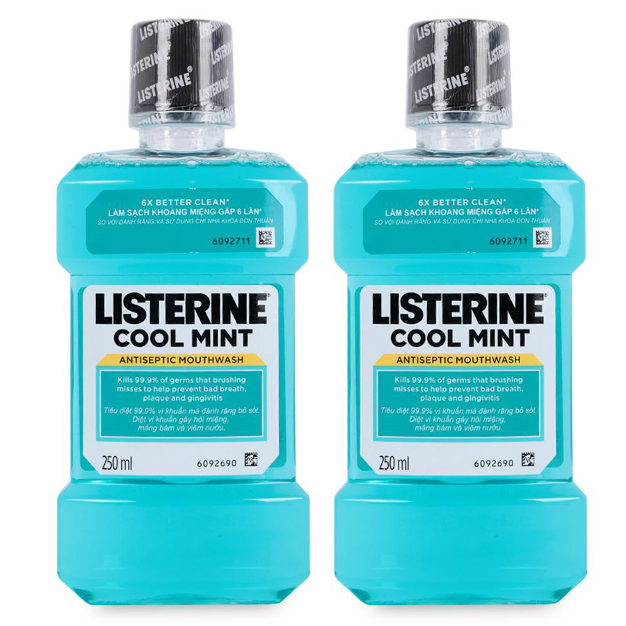 Bộ Đôi Nước Súc Miệng Hương Bạc Hà Listerine Cool Mint (250ml/Chai) - 8850007822127