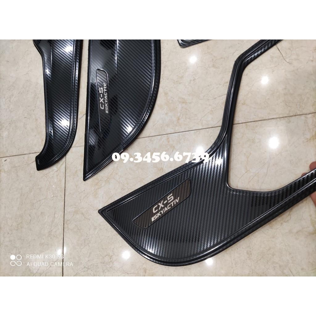 Ốp Tapli Cửa Dành Cho Xe Mazda CX5 CX-5 2018 2019 2020 2021 tặng thêm 1 cuộn keo dán 3.M