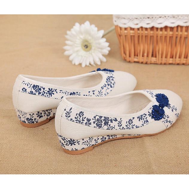Giày búp bê hoa văn cổ điển nữ tính còn size 37+38+40