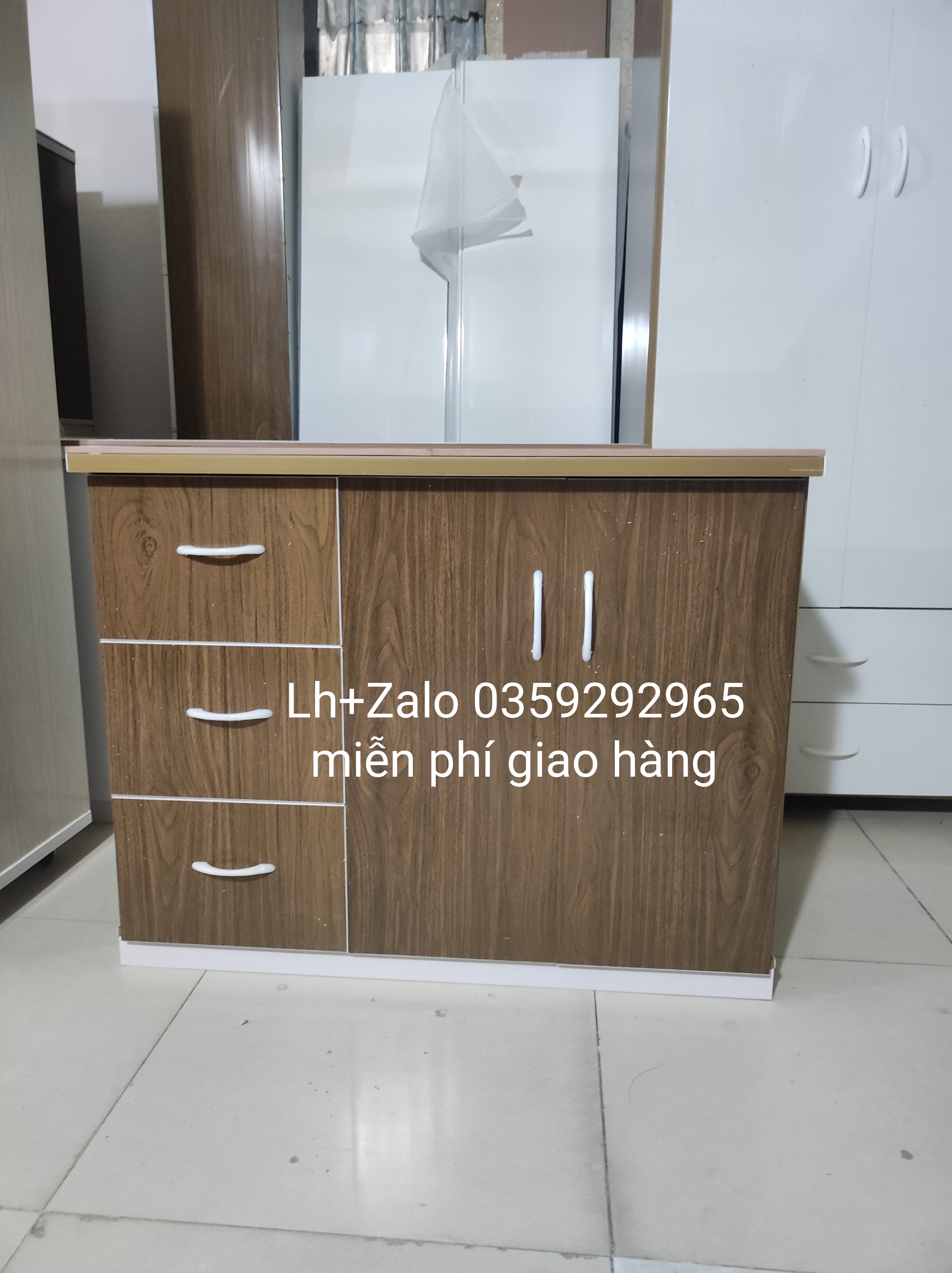 Tủ bếp mini nhựa đài Loan ốp mặt gạch