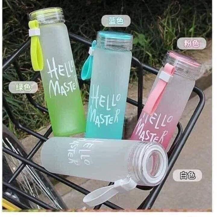 Bình Thủy tinh Hello nhiều màu sắc - Chai đựng nước mát, sinh tố có dây đeo trẻ trung