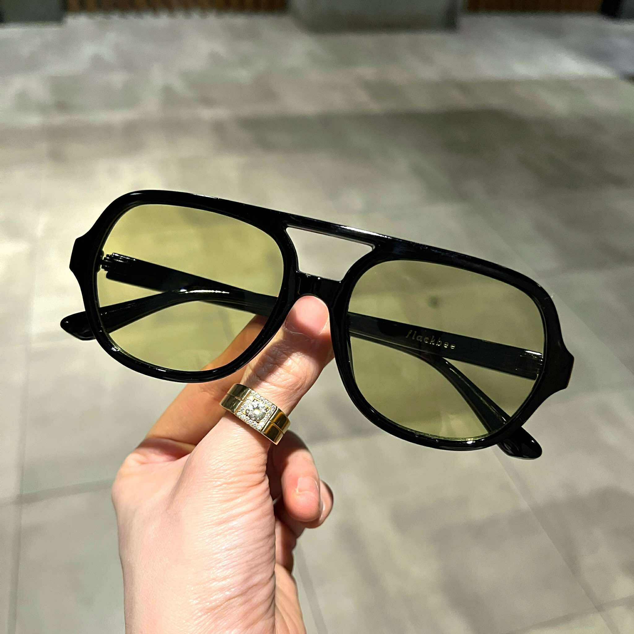 Kính râm, Kính mát nam nữ dáng form to mắt xanh sành điệu