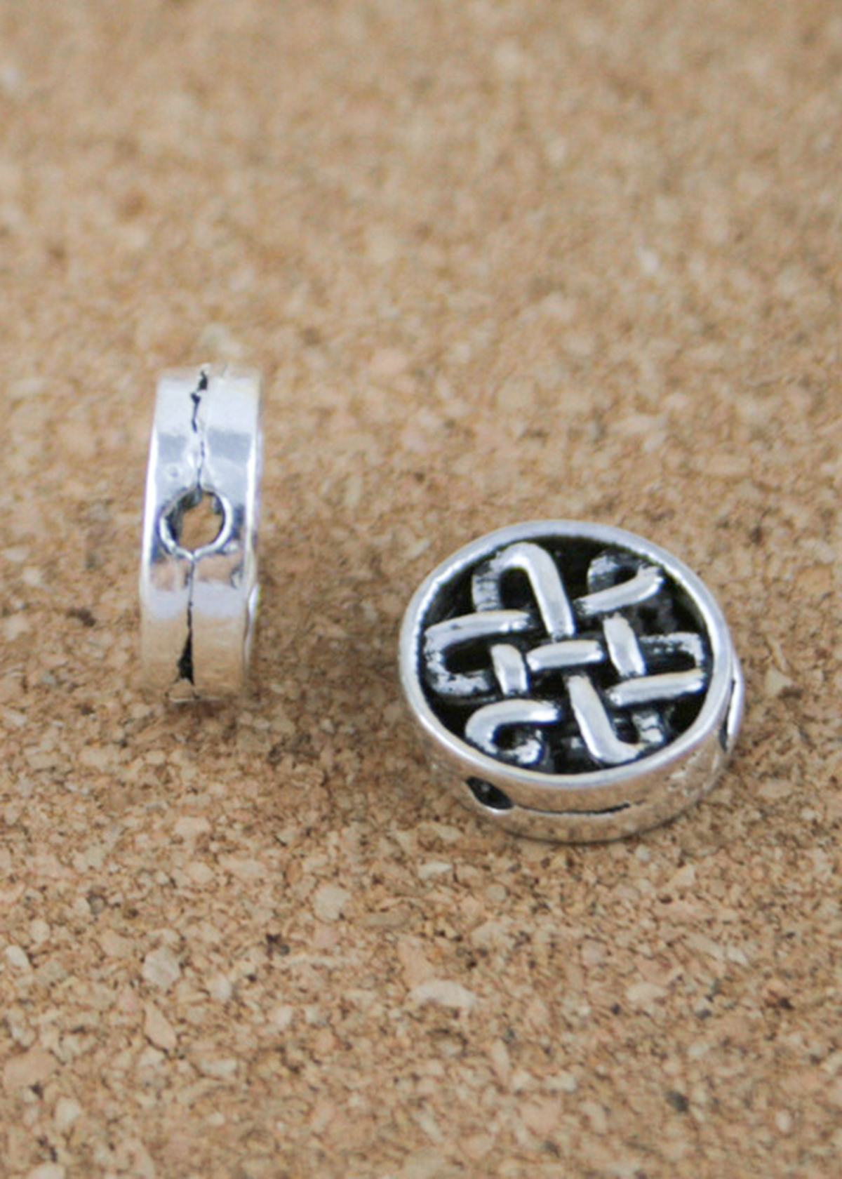 Combo 2 cái charm bạc xỏ ngang hình tròn - Ngọc Quý Gemstones