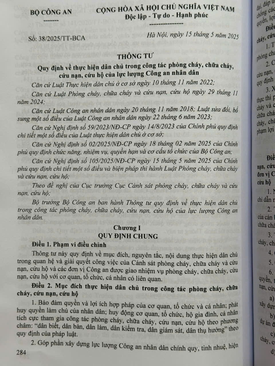 Sách Luật Phòng Cháy, Chữa Cháy Và Cứu Nạn, Cứu Hộ – Hệ Thống Văn Bản Quy Định, Hướng Dẫn Chi Tiết Thi Hành (V2586T)