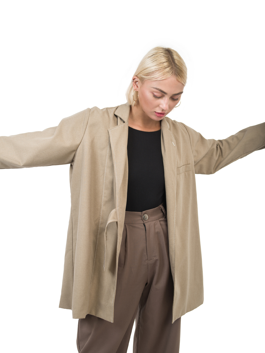 là min -  Áo Khoác Caramel Oversized Blazer