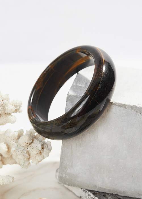 Vòng tay đá thạch anh mắt hổ xanh đen bản hẹ dày 20mm mệnh thủy mộc - Ngọc Qúy Gemstones