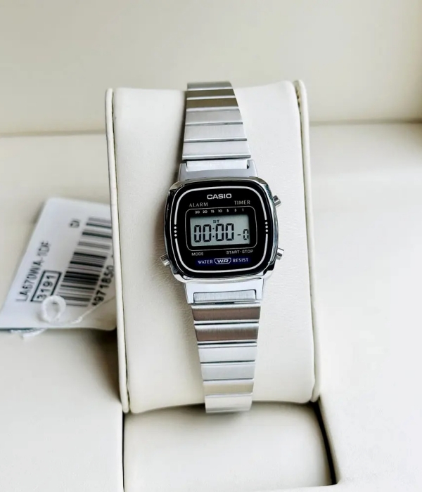 Đồng Hồ Nữ Casio LA670WA-1DF- Quartz-Dây Kim Loại (CÓ TEM VÀNG CHỐNG HÀNG GIẢ)