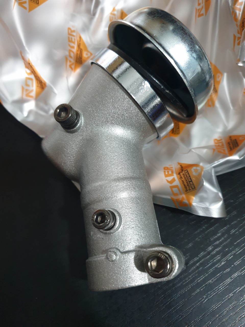 ĐẦU DAO DÙNG CHO MÁY CẮT CỎ HUSQ 143/541. 28mm - 9 khía