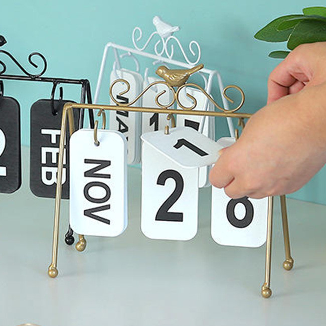 Lịch khung kim loại để bàn	