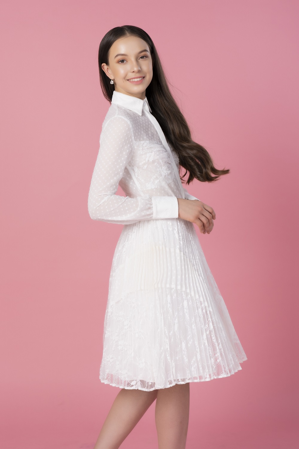 ĐẦM REN TAY DÀI CỔ SƠ MI THANH LỊCH - THỜI TRANG THIẾT KẾ IXORA