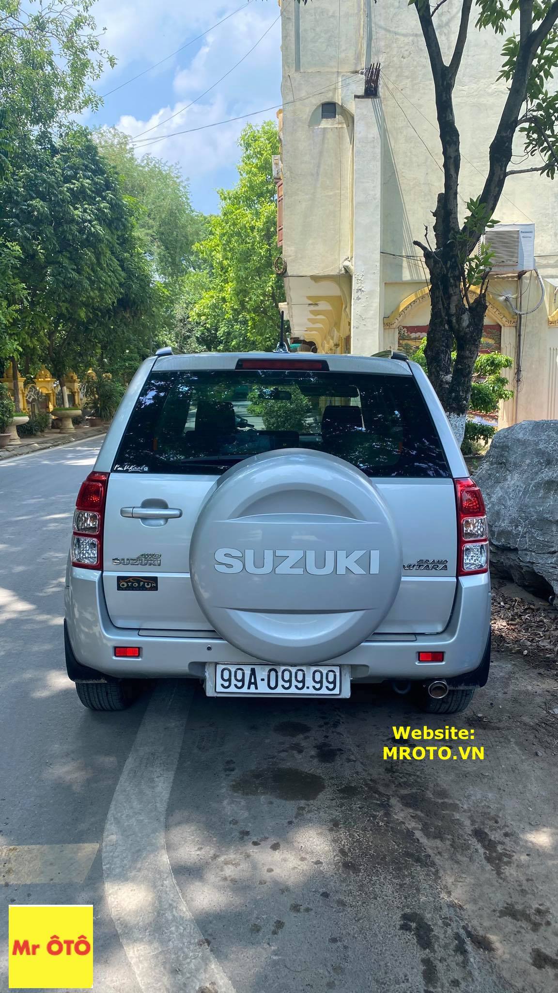 Rèm Che nắng xe Suzuki Grand Vitara loại 1 có hút nam châm, Vải dày dặn, chống nắng tuyệt đối