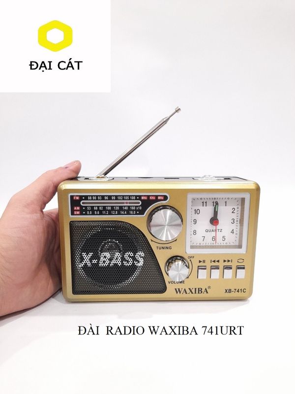 Đài radio WB741URT có hỗ trợ USB, thẻ nhớ