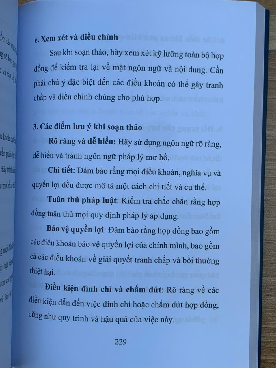 Pháp lý dành cho CEO