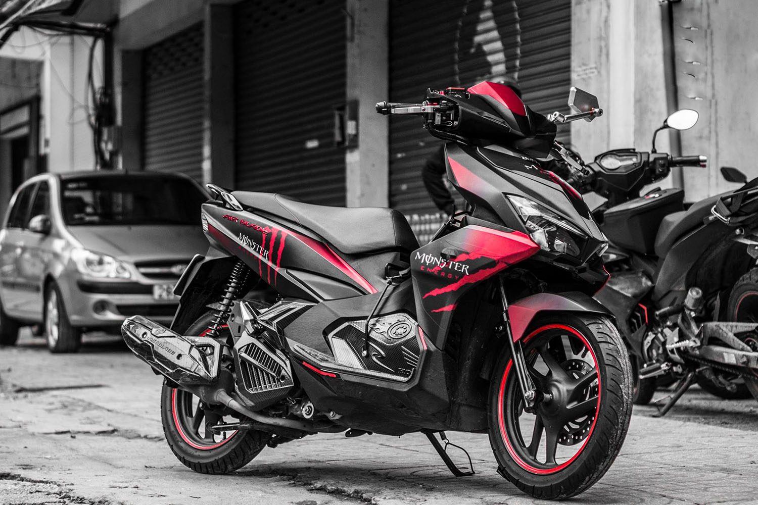 Tem trùm AirBlade 2016 Red Monster