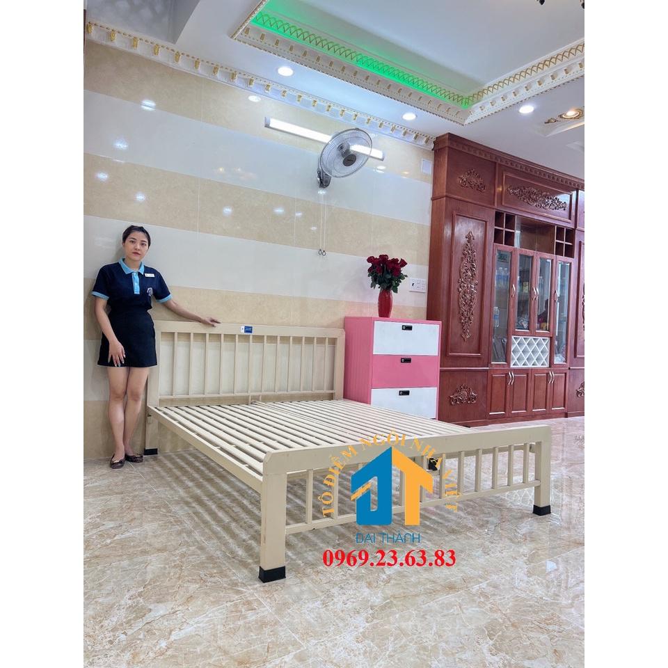 Giường sắt vuông mỹ nghệ ĐẠI THÀNH