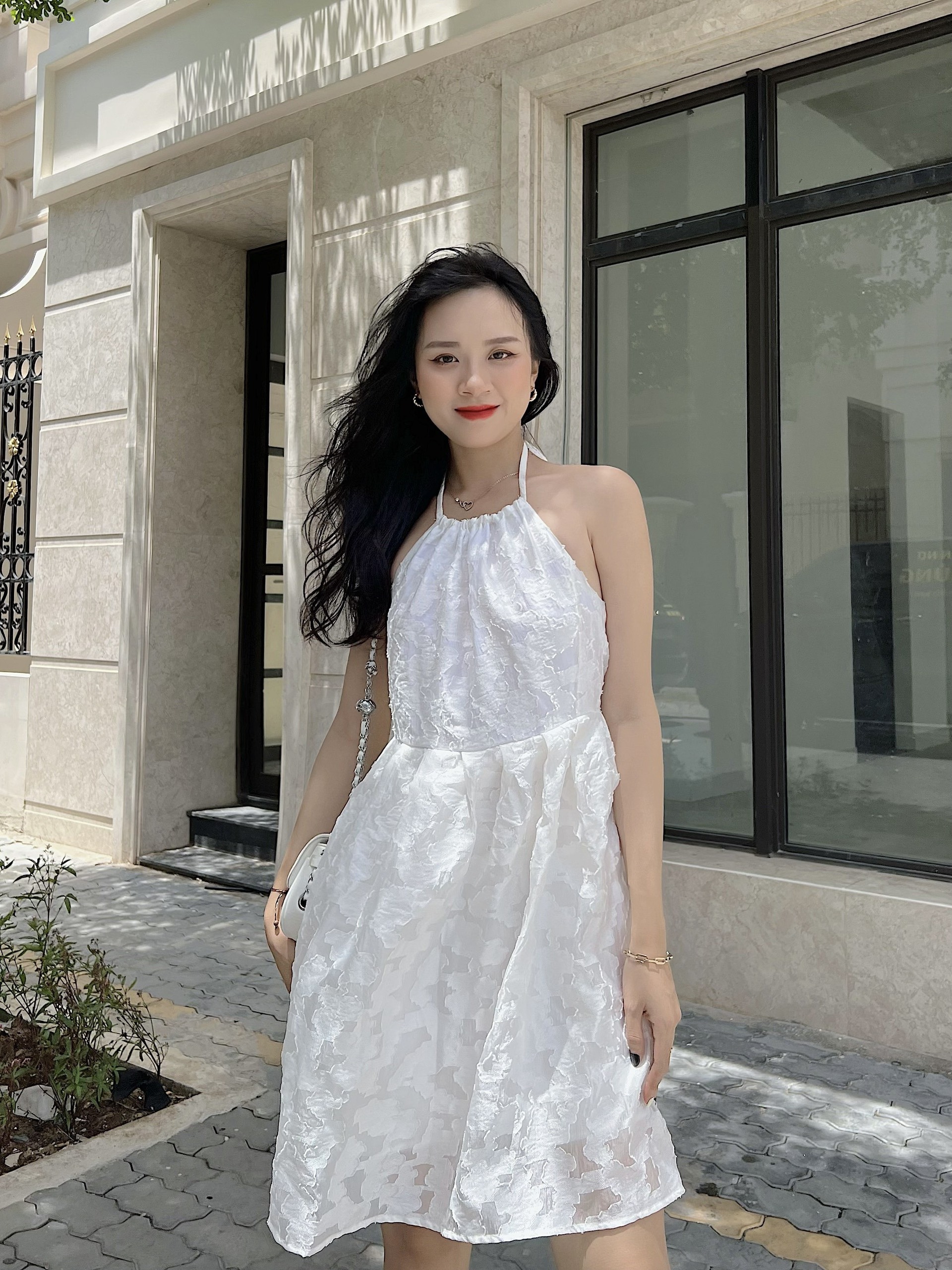 YU CHERRY | Đầm cổ yếm nữ, không tay thêu họa tiết đám mây Mimi Yem Dress YD160