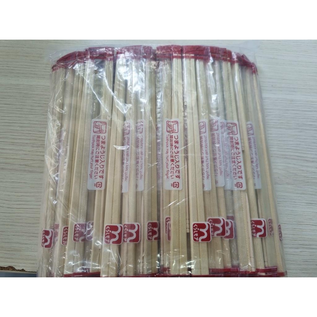 Set 100 đôi đũa có tăm xuất Nhật 17k.