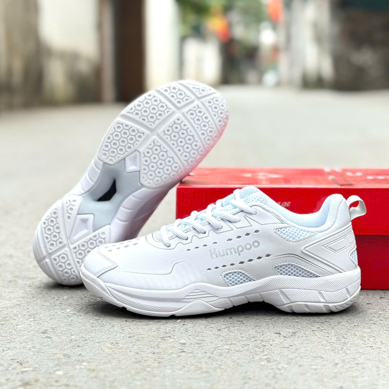 Giày cầu lông, Pickleball Kumpoo E302 đế kếp Cushion siêu nhẹ, êm, bền cho cả Nam và nữ size từ 37-44