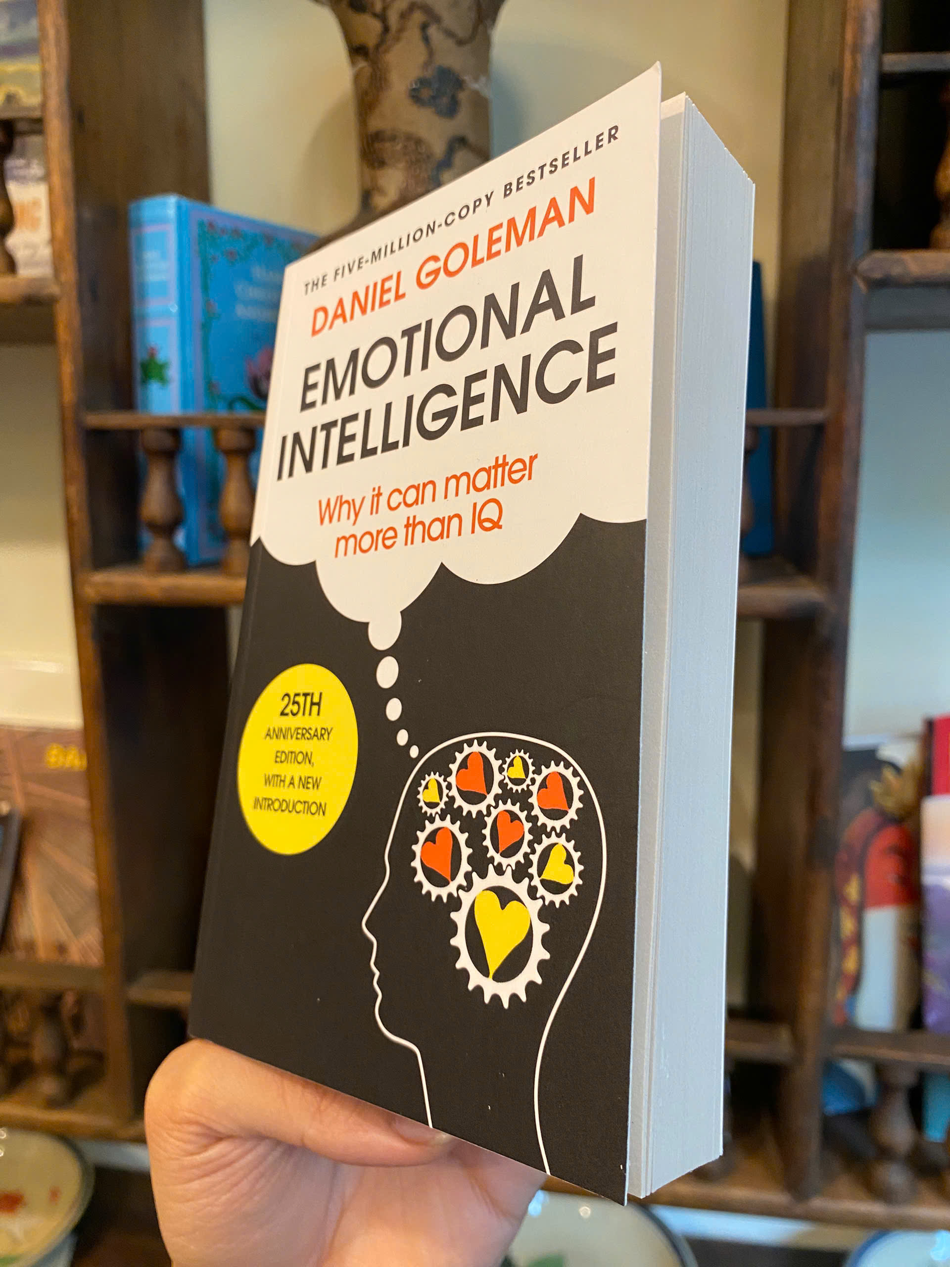 Sách - Emotional Intelligence: Why it Can Matter More Than IQ by Daniel Goleman | Psychology Book