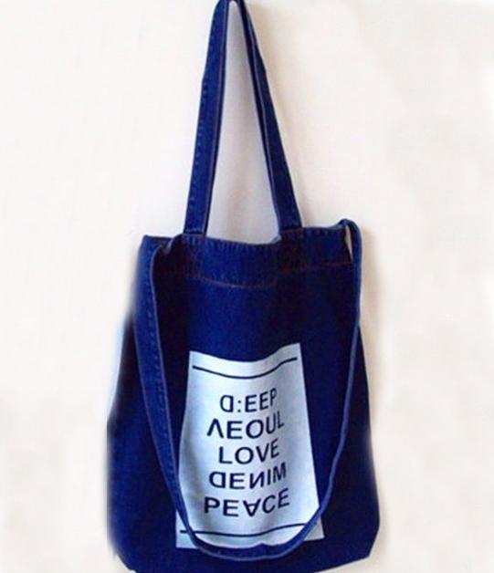 Túi tote in chữ jeans